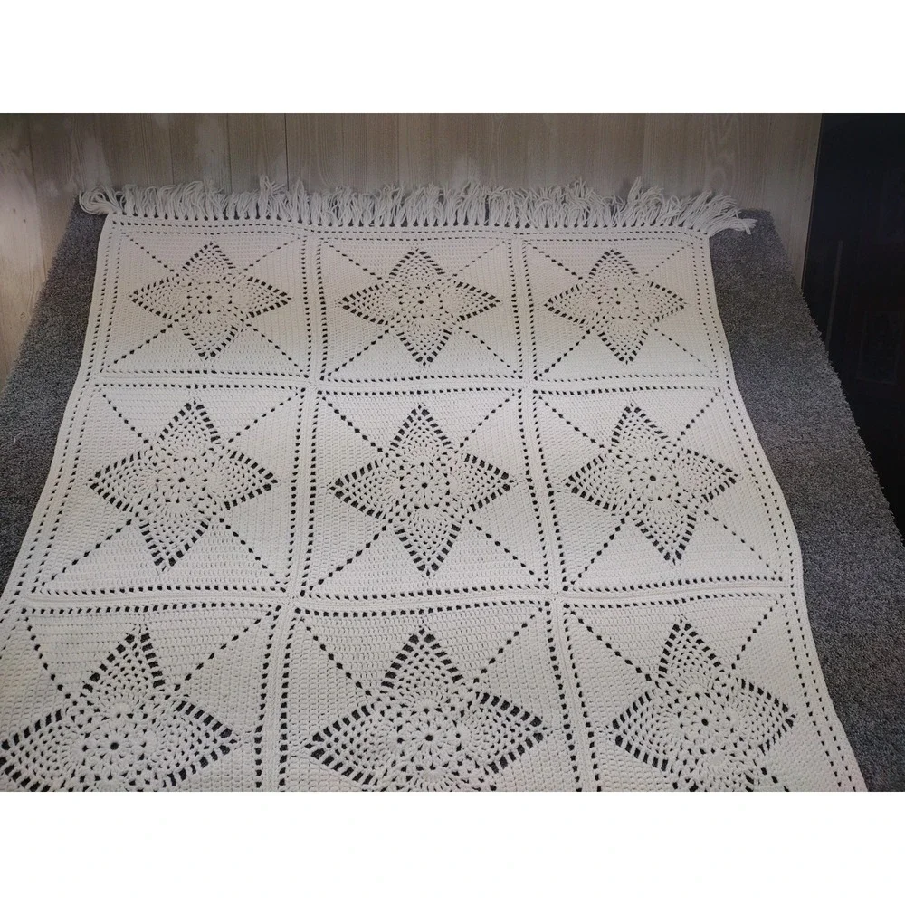 HAND CROCHET AFGHAN BLANKET THROW DAISY GRANNY SQUARES 49